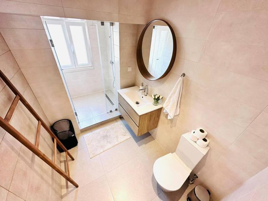 Lisbon City Center Flat For 6 Pp Exterior foto